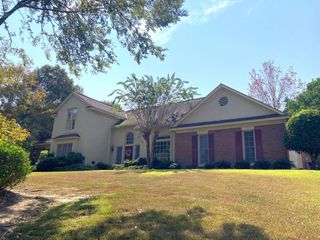 5 Bridgecreek Court, Columbus, GA 31904