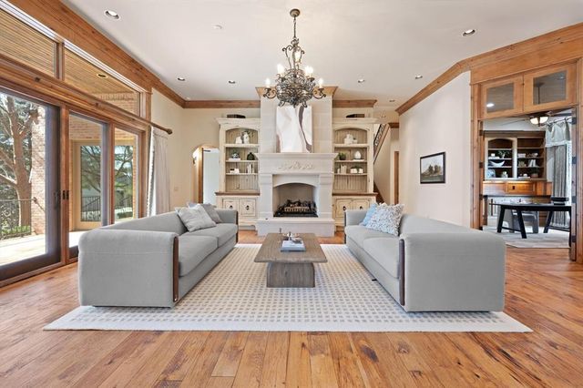 15613 Via Sierra, Edmond, OK 73013