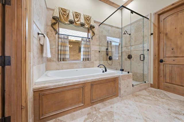 15613 Via Sierra, Edmond, OK 73013