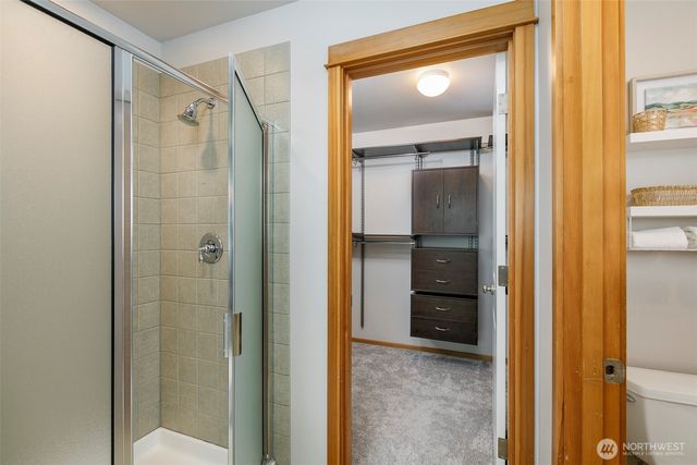 19923 10th Avenue W, Lynnwood, WA 98036