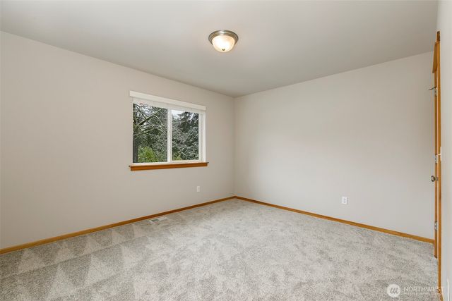 19923 10th Avenue W, Lynnwood, WA 98036