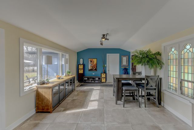 712 Gardner Road, Flossmoor, IL 60422