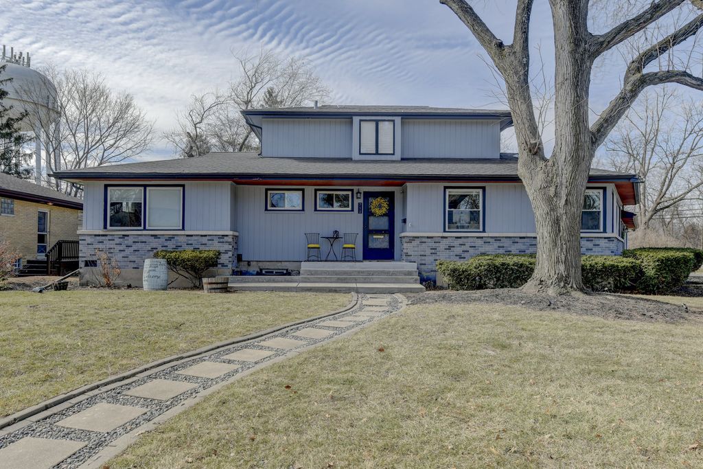 712 Gardner Road, Flossmoor, IL 60422