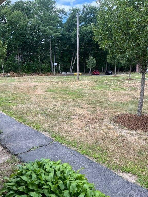 282 Bedford Street 4, Abington, MA 02351