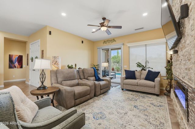 34707 N 22ND Drive, Phoenix, AZ 85086