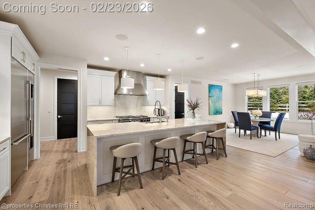 164 Timber Trace Lane, Bloomfield Hills, MI 48302