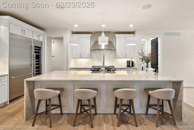 164 Timber Trace Lane, Bloomfield Hills, MI 48302