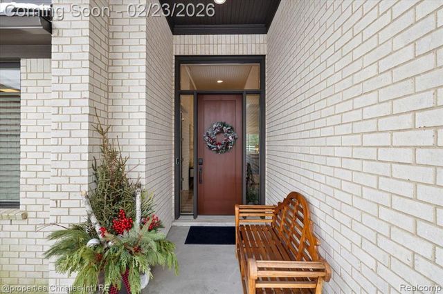 164 Timber Trace Lane, Bloomfield Hills, MI 48302