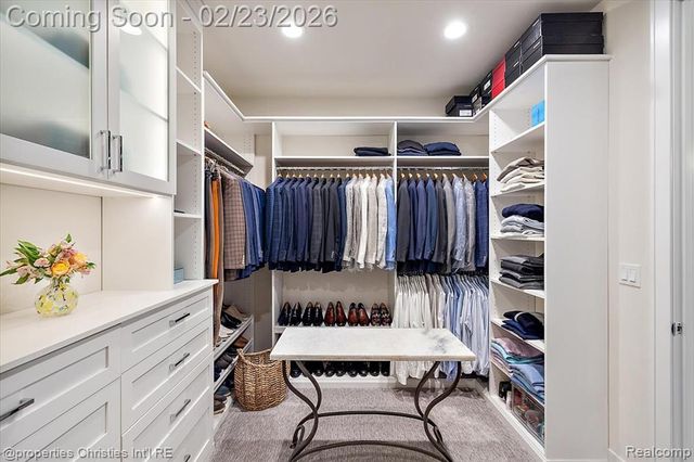 164 Timber Trace Lane, Bloomfield Hills, MI 48302