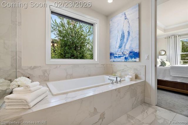 164 Timber Trace Lane, Bloomfield Hills, MI 48302