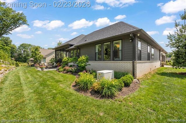 164 Timber Trace Lane, Bloomfield Hills, MI 48302