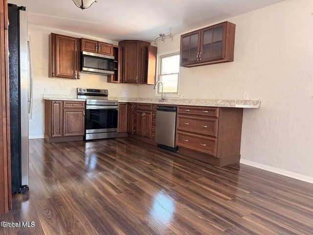 292 Washington Street, Saratoga Springs, NY 12866