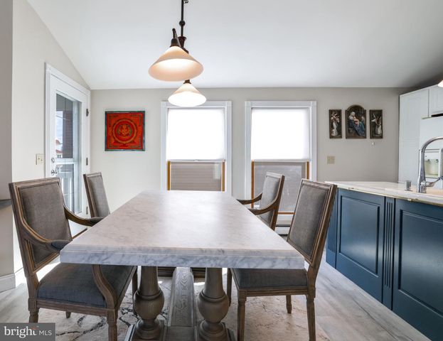 8 W CAROLINA AVE, Long Beach Township, NJ 08008