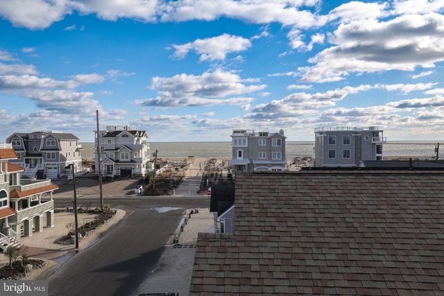 8 W CAROLINA AVE, Long Beach Township, NJ 08008