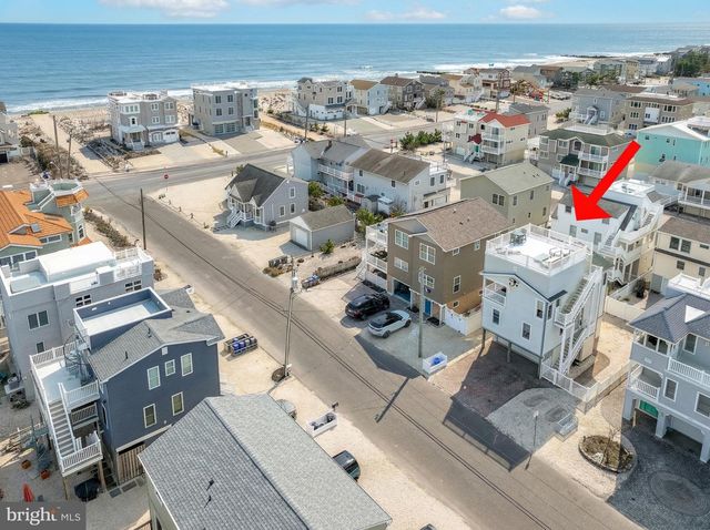 8 W CAROLINA AVE, Long Beach Township, NJ 08008