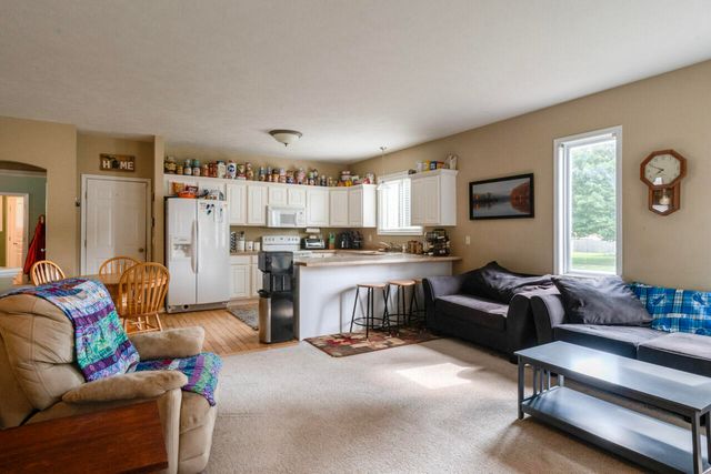 5976 Grand Traverse Lane, Portage, MI 49024
