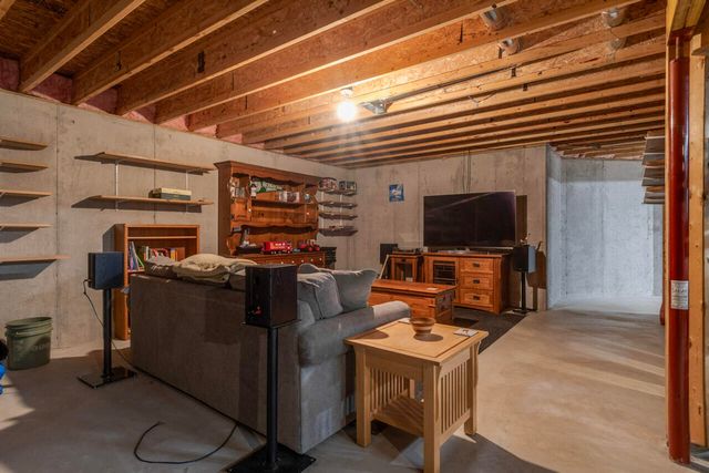 5976 Grand Traverse Lane, Portage, MI 49024