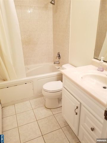 485 E Palisade Avenue, Englewood Cliffs, NJ 07632