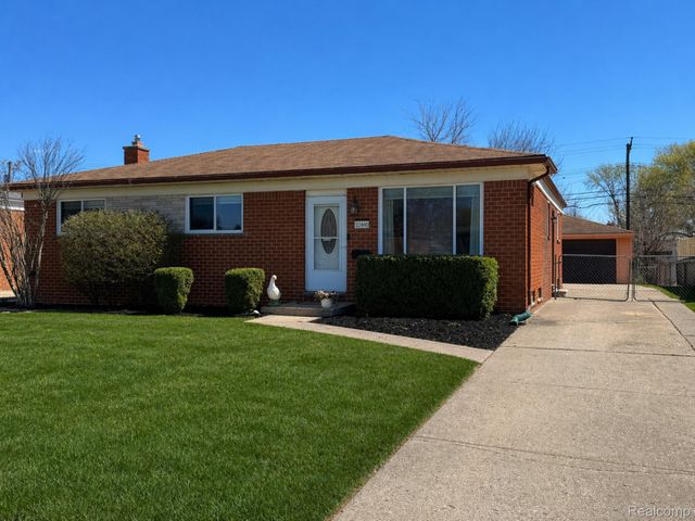 32440 Firwood Drive, Warren, MI 48088