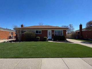 32440 Firwood Drive, Warren, MI 48088