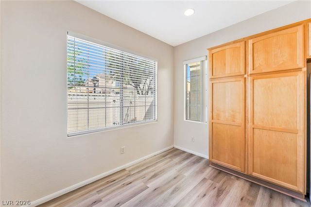 6425 BUTTERCUP CREEK Street, North Las Vegas, NV 89084