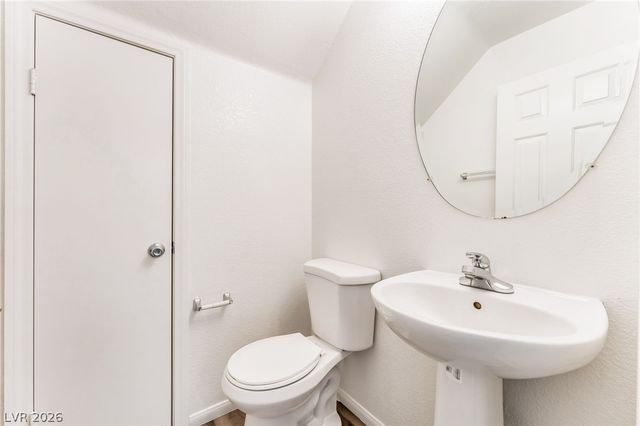 6425 BUTTERCUP CREEK Street, North Las Vegas, NV 89084