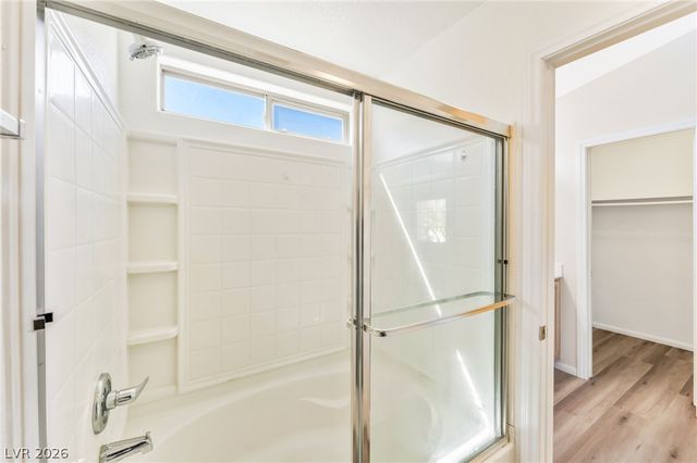 6425 BUTTERCUP CREEK Street, North Las Vegas, NV 89084