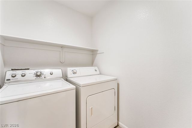 6425 BUTTERCUP CREEK Street, North Las Vegas, NV 89084