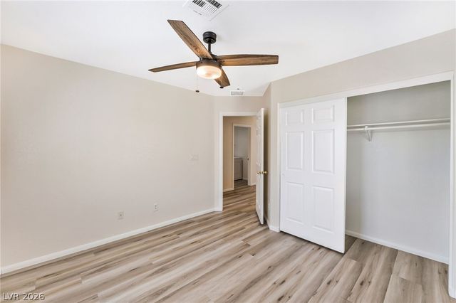 6425 BUTTERCUP CREEK Street, North Las Vegas, NV 89084