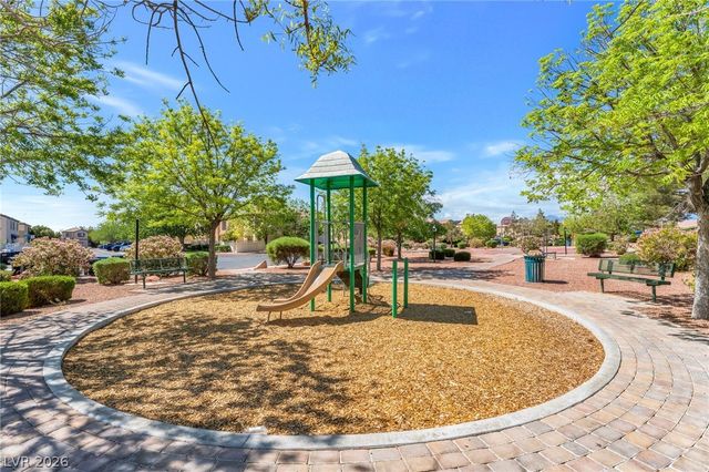 6425 BUTTERCUP CREEK Street, North Las Vegas, NV 89084