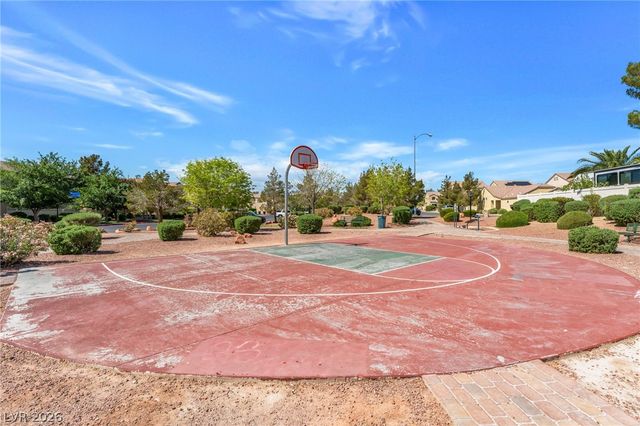 6425 BUTTERCUP CREEK Street, North Las Vegas, NV 89084