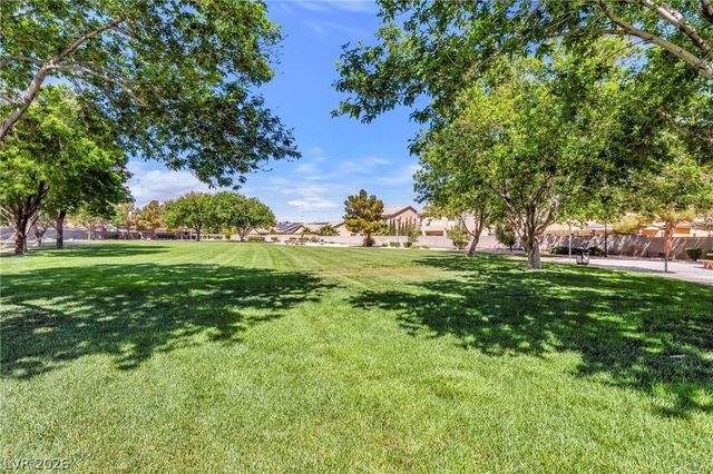 6425 BUTTERCUP CREEK Street, North Las Vegas, NV 89084