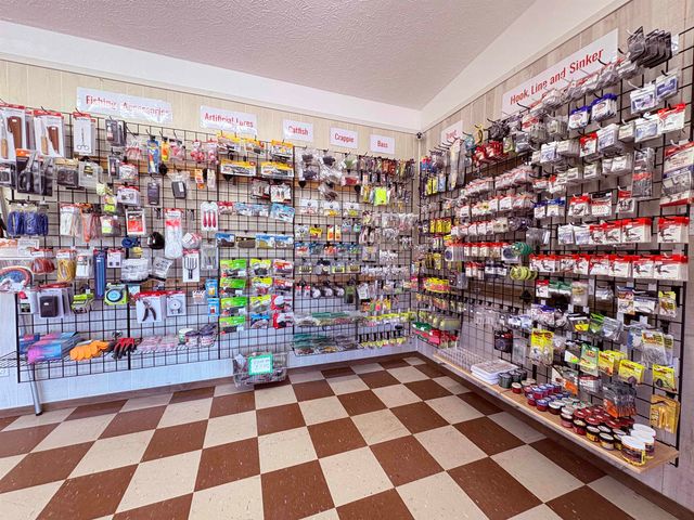 420 Highway 63, Hardy, AR 72542
