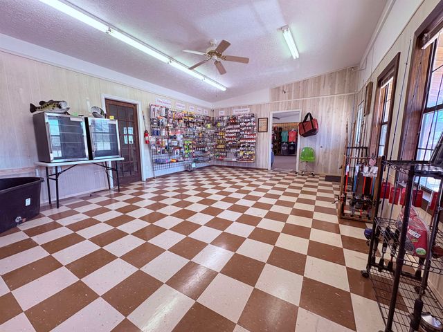 420 Highway 63, Hardy, AR 72542