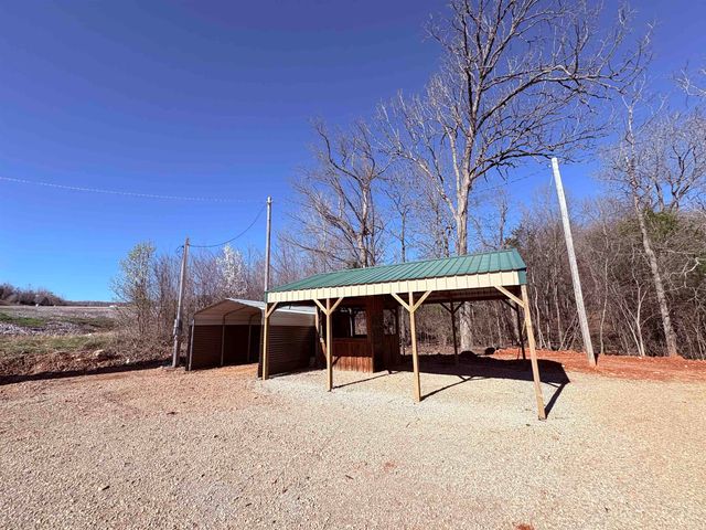 420 Highway 63, Hardy, AR 72542