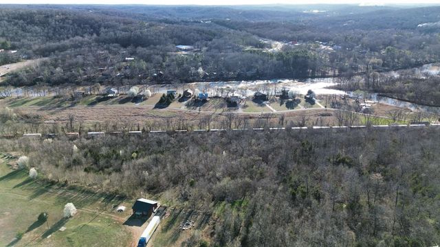 420 Highway 63, Hardy, AR 72542
