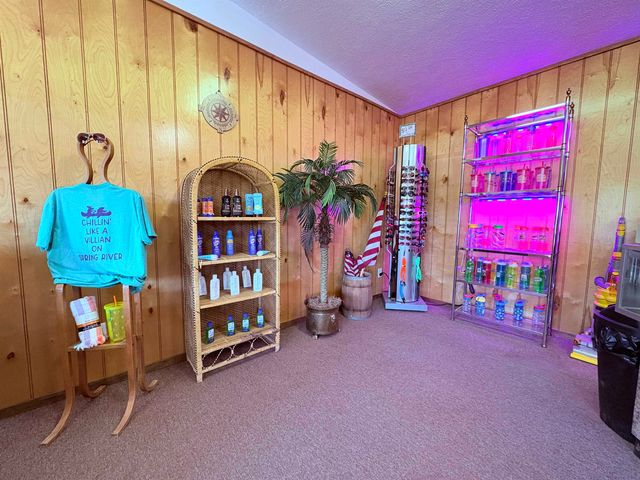 420 Highway 63, Hardy, AR 72542