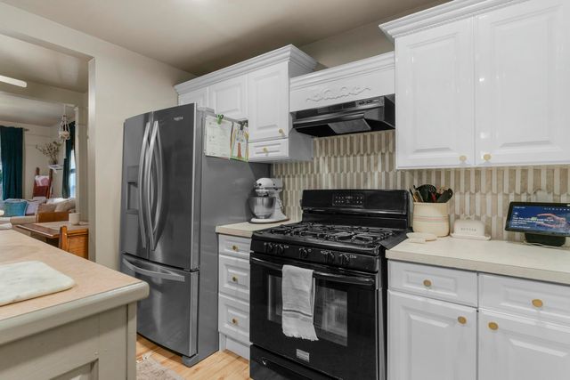 104 East Robberson Street, Willard, MO 65781