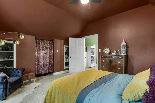 104 East Robberson Street, Willard, MO 65781