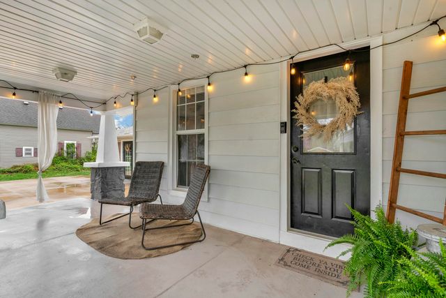104 East Robberson Street, Willard, MO 65781