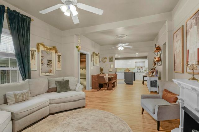 104 East Robberson Street, Willard, MO 65781