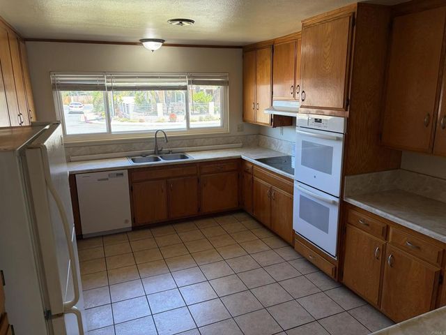 1865 Wolviston Way, San Diego, CA 92154