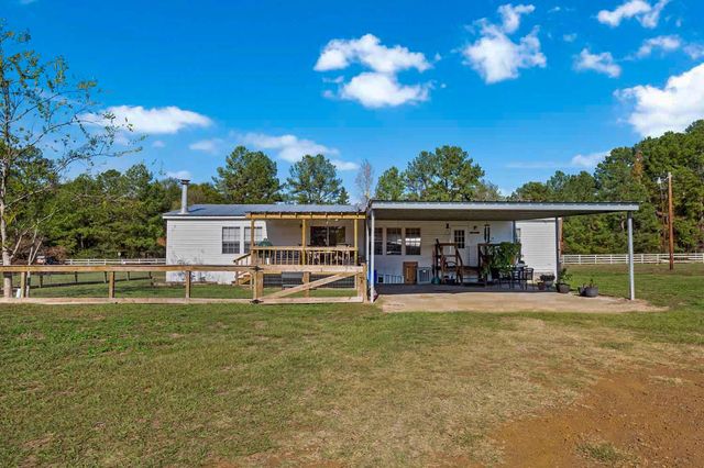 212 County Road 066, Jasper, TX 75951