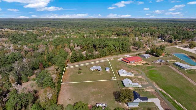 212 County Road 066, Jasper, TX 75951