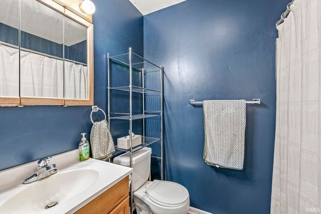 1911 S Ironwood Drive, South Bend, IN 46613