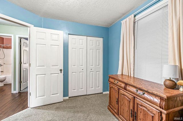 1911 S Ironwood Drive, South Bend, IN 46613