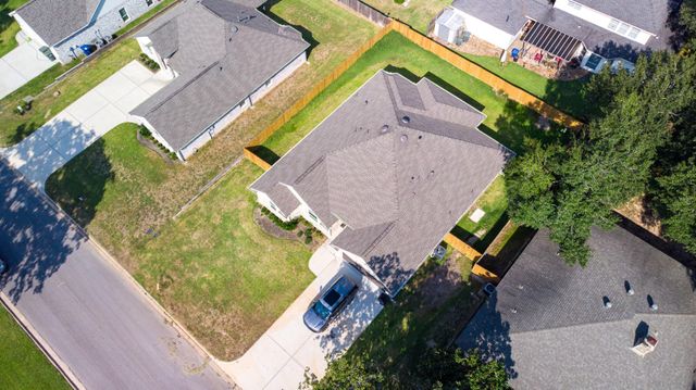 1460 River Oaks Drive, Huntsville, TX 77340