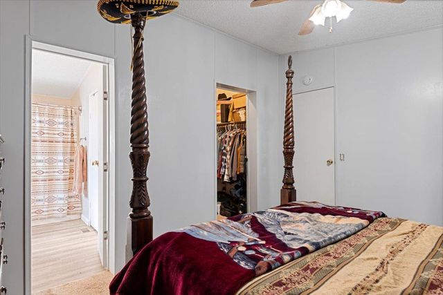 5680 Ashwood Ln, Marysville, CA 95901