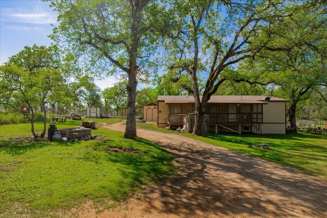 5680 Ashwood Ln, Marysville, CA 95901