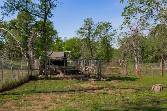 5680 Ashwood Ln, Marysville, CA 95901